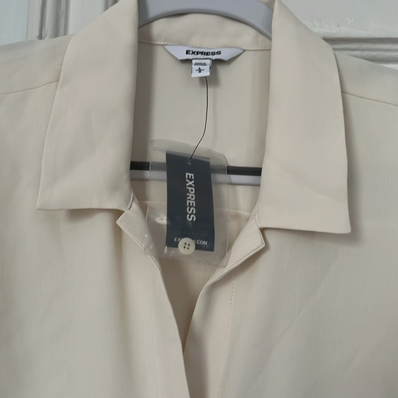 Cream Tie-Front Blouse - Picture 3 of 6